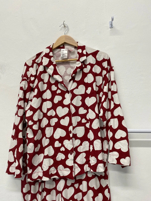 Fabulous pure cotton Cherry Red & White Heart pyjamas Uk14/16 KM003