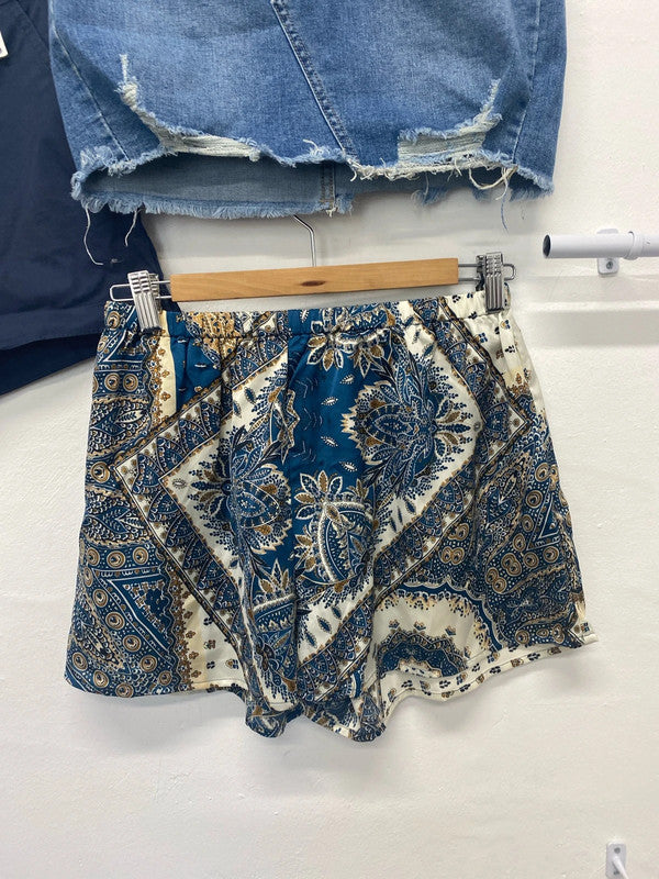 Fabulous duo of summer skirt & shorts Uk10 Primark #19 LK009