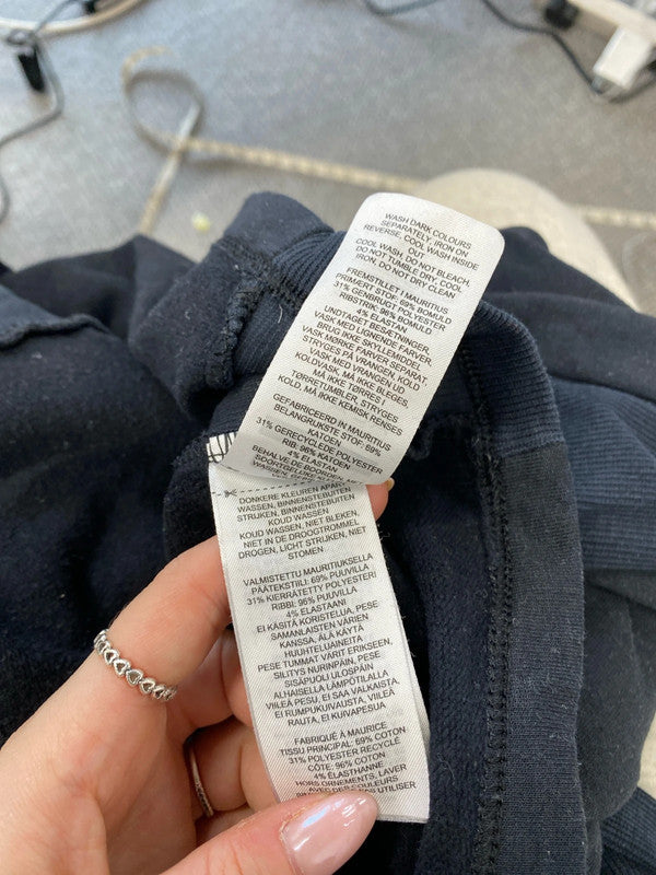 Fabulous gym shark navy cropped active wear hoodie UK S ZM001