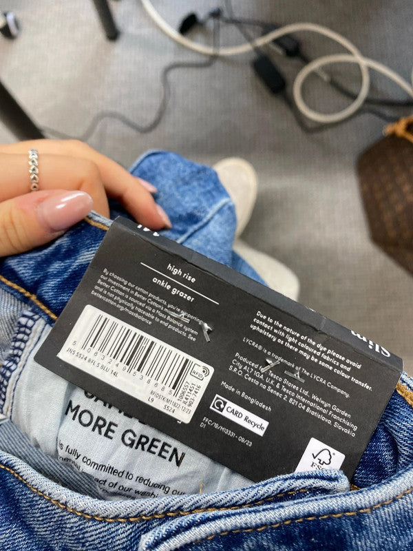 Lovely F&F slim high rise ankle grazer jeans UK 14 L JW002