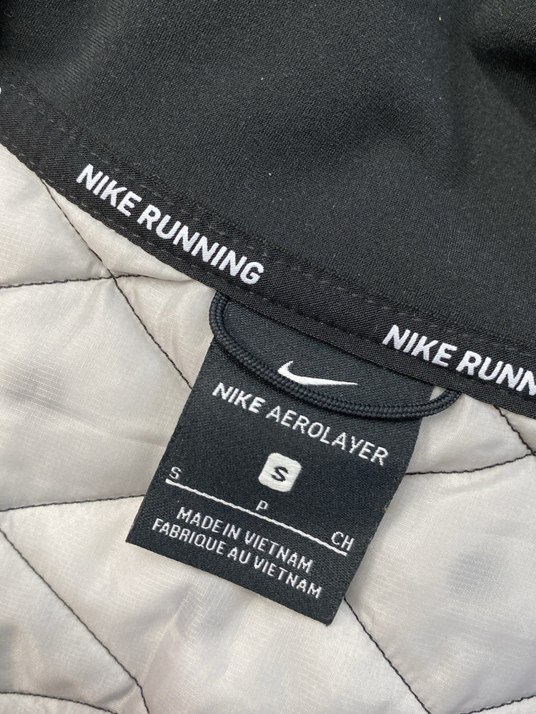 Lovely nike aero black layer jacket running UK S KM004