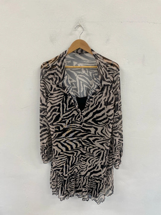 Fabulous Zebra print sheet midi dress with slip River Island Curve 18 CR002