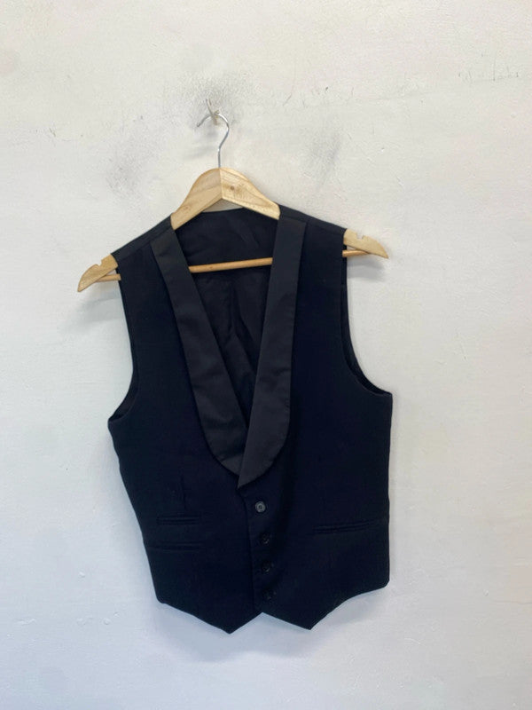 Lovely H&M black waistcoat men’s chest 48 XL RR002