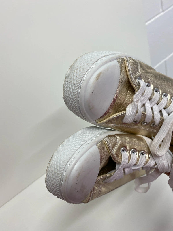 Fabulous Urban Jacks Gold trainers Uk4 JS004