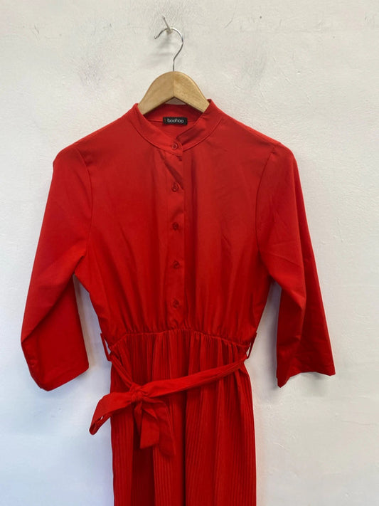Stunning boohoo red pleated tie dress UK 12 LL003