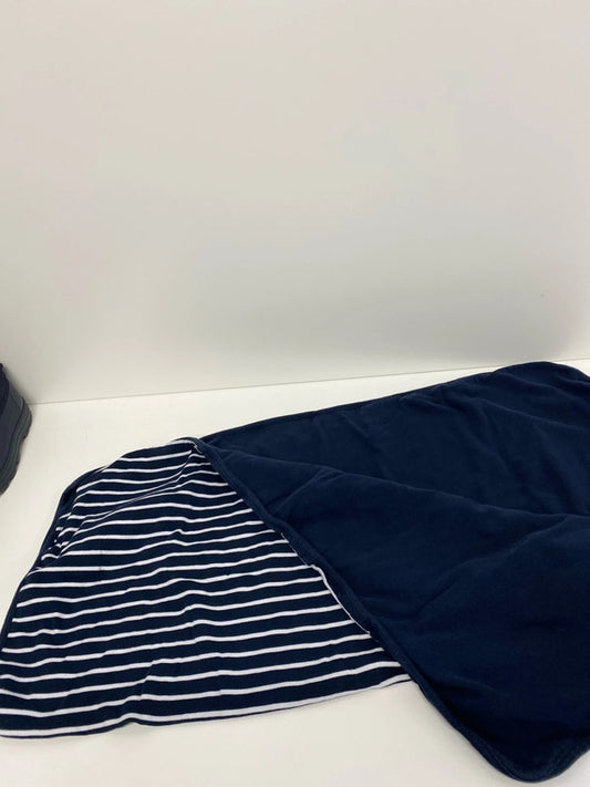 Fabulous Polarn O. pyret navy striped blanket mat JP00