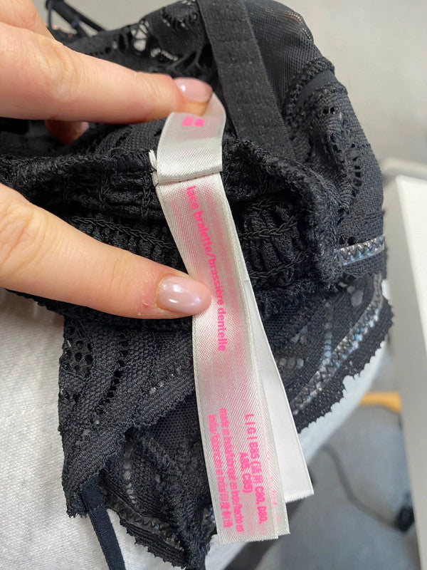 Stunning Victoria secret pink black lace bralette UK L HA001