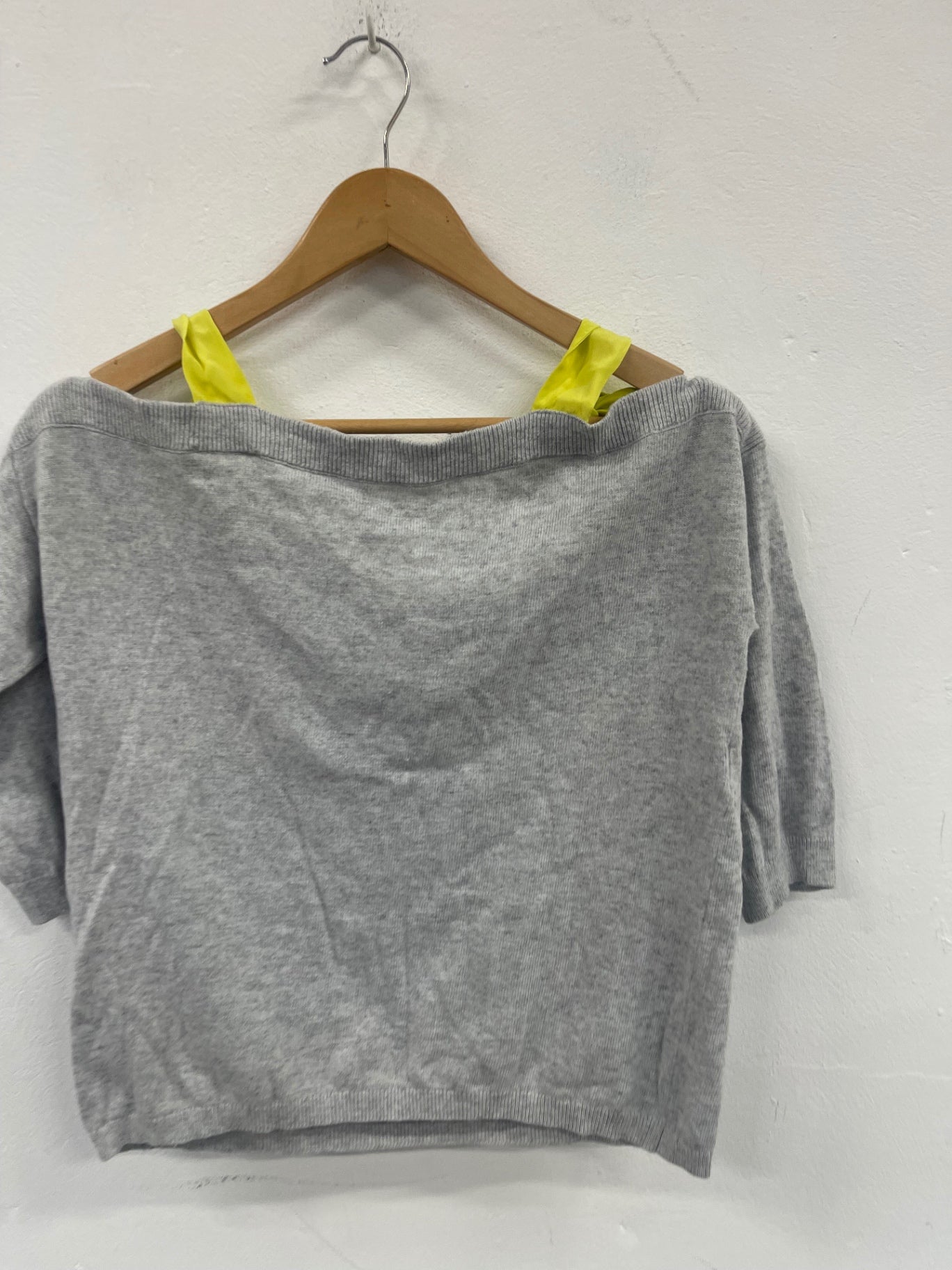 Fabulous Mint Velvet cold shoulder neon ribbon Sweater Uk10 Grey Cashmere blend KC528