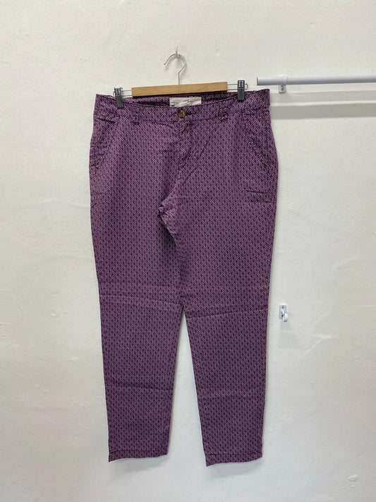 Fabulous Purple chinos abstract pattern Uk14 W36” KM003