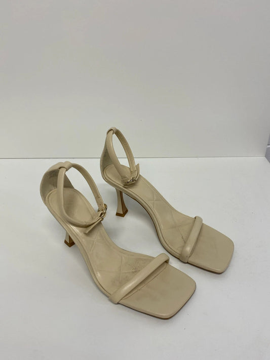 Fabulous Ankle strap cream heels UK6 events occasion KS002