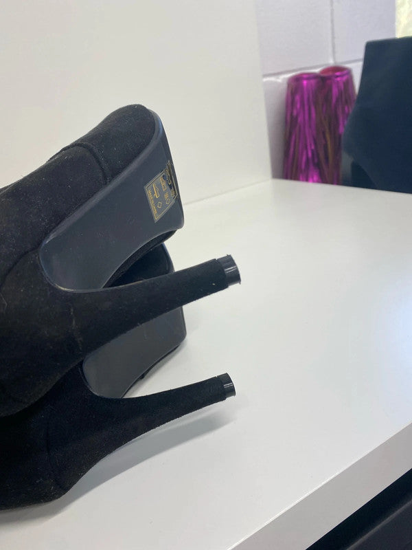 Stunning C’m Paris over the knee faux suede black boots Uk7 KM005