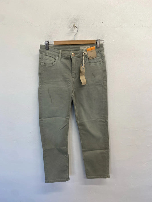 Lovely m&s mint green distressed new jeans UK 10 AO001