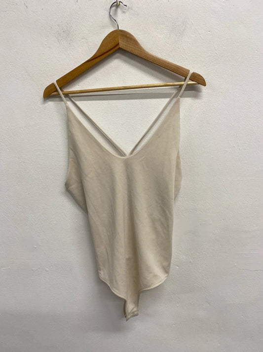 Lovely H&M cream body suit UK L KS002