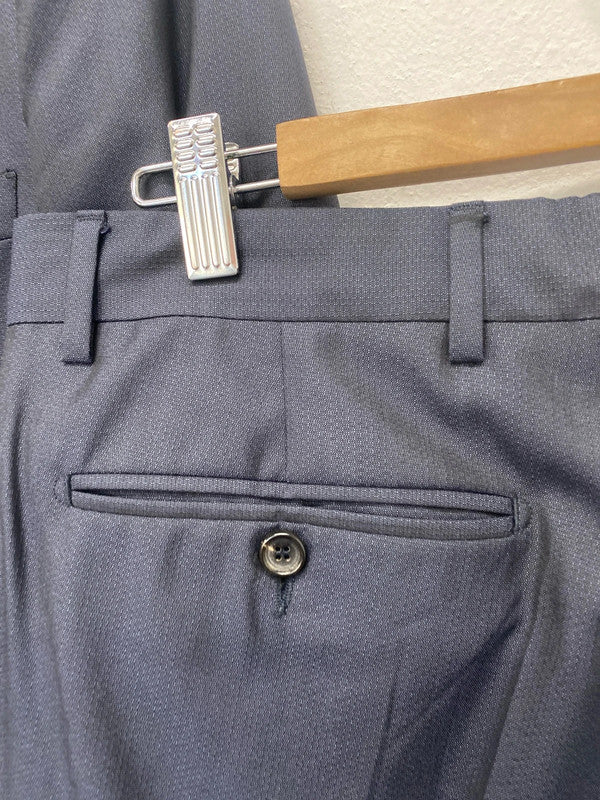 Fabulous Tonello Navy Blue 2pc suit 38” chest 32”inside leg 32.5W HR003