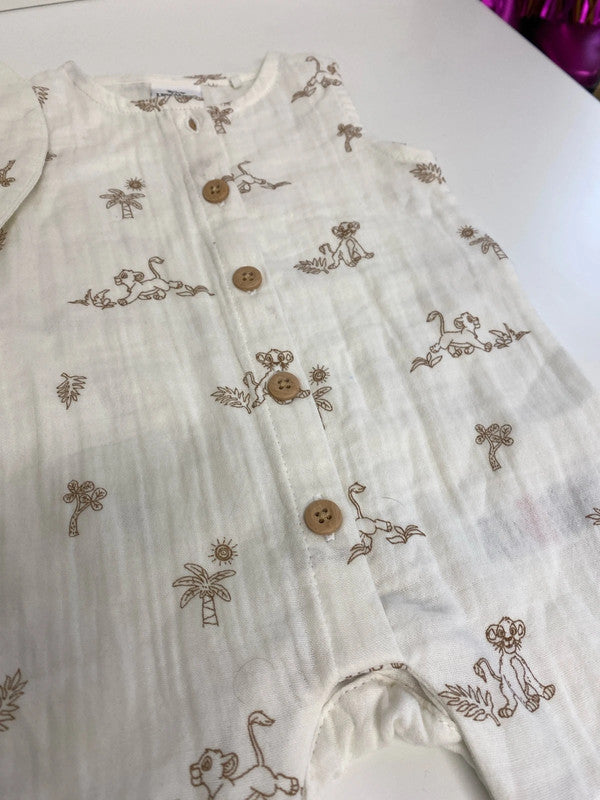 Fabulous Lion King baby gro summer and Hat summer Age 3-6 EW005