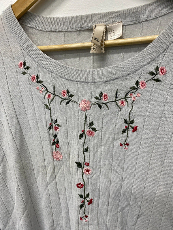 Fabulous Pale grey blue embroidered ribbed top Ukxl KM003