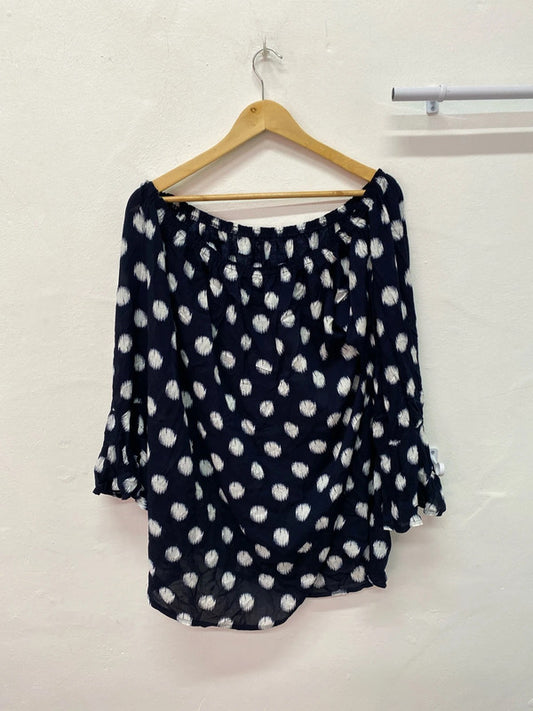 Fabulous flare sleeve spotted gypsy top Uk16 IM001