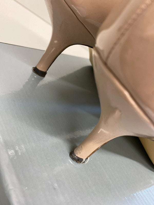 Fabulous Nude patent court shoes Uk7 by South classic IM001