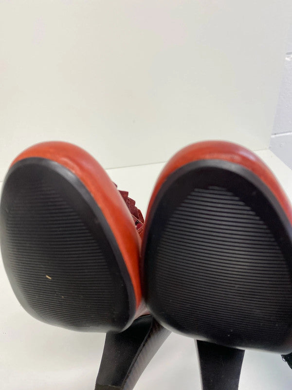 Fabulous Burnt Cherry Red T bar heels Retro vibes Uk5 Love label KM004