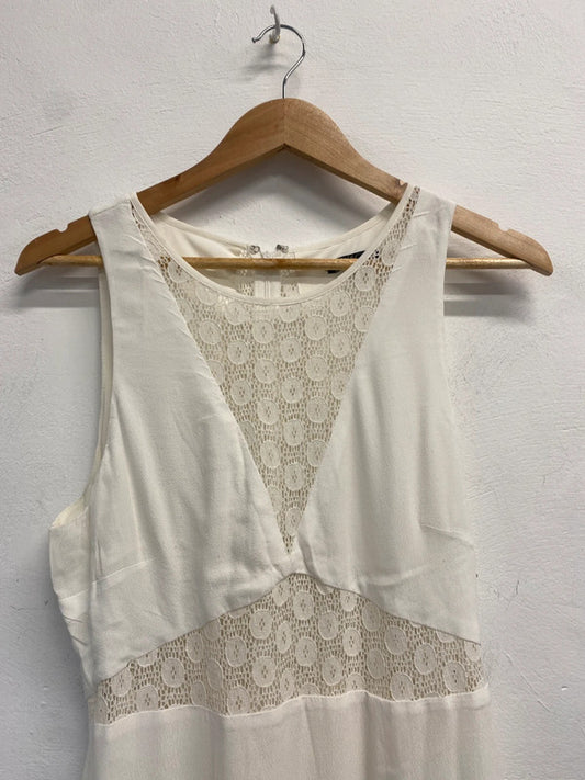 Stunning jarlo white lace detail maxi dress UK 14 GJ001