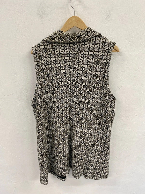 Fabulous Papaya weekend geometric pattern waterfall front cardigan gilet 18 CR002
