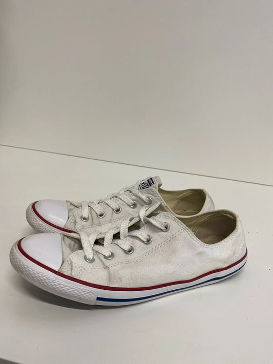 Fabulous Converse white flats UK6 classic pumps RF001