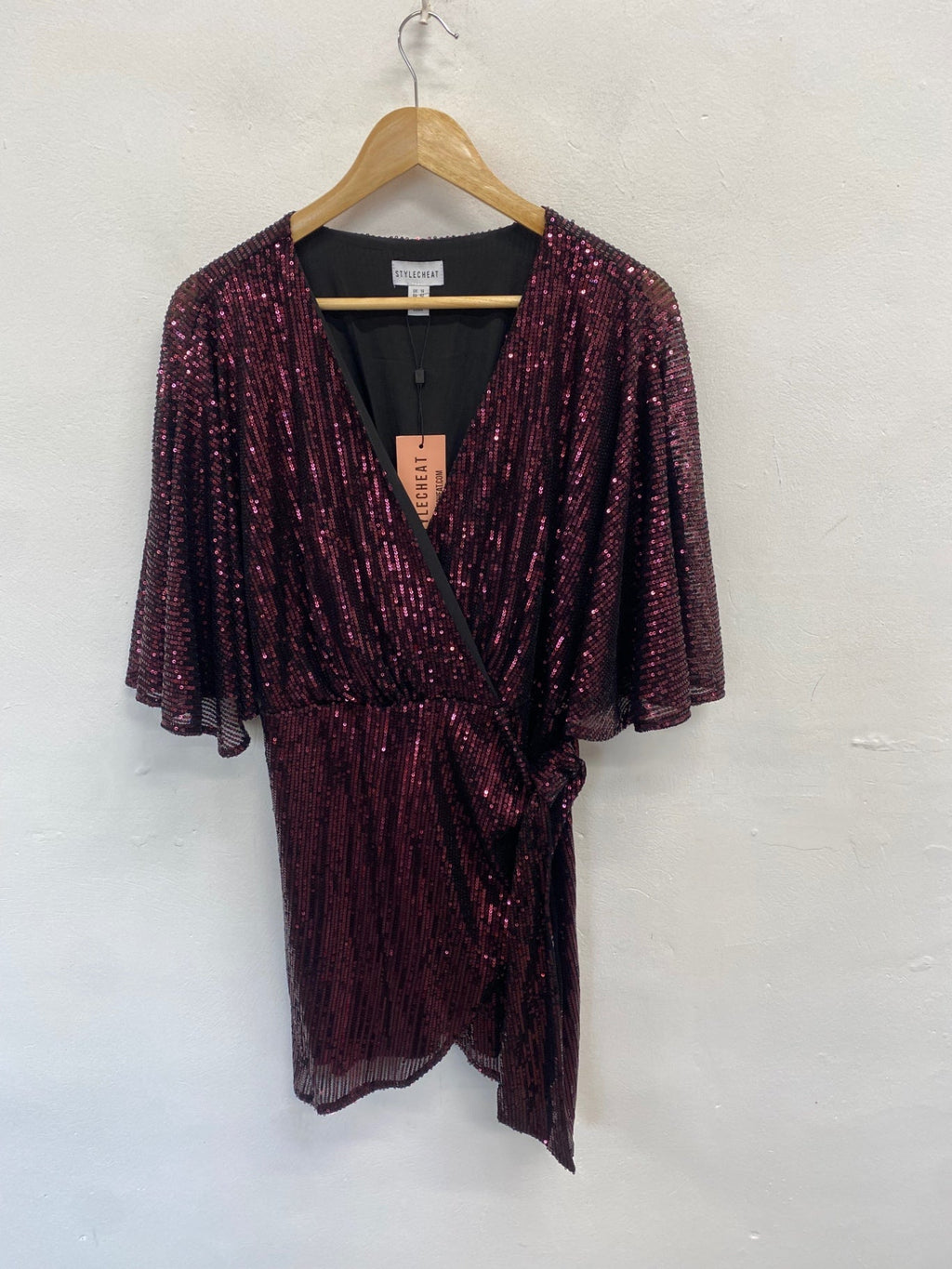 Stunning Style Cheat Mini dress UK 14 Burgundy sequin party DM561