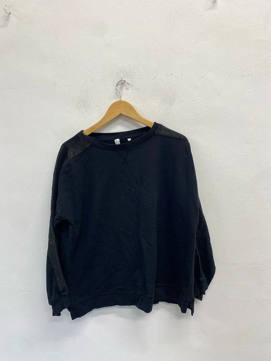 Lovely And/or black jumper UK 14 KS003