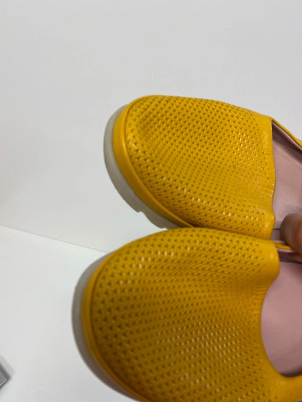Fabulous R&R sunshine yellow flat shoes leather stunning Uk4 JS004