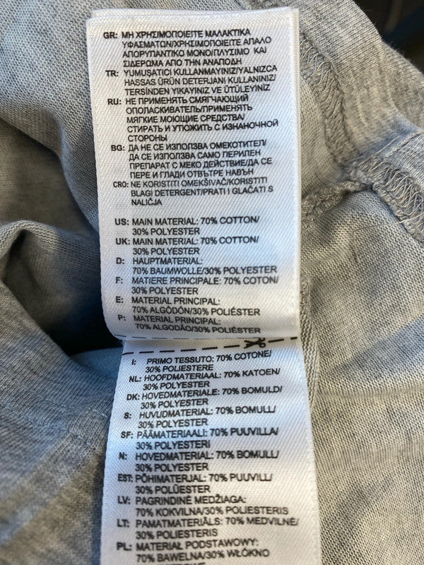 Fabulous duo of women’s Adidas gym t shirts UkXS #4 GK002