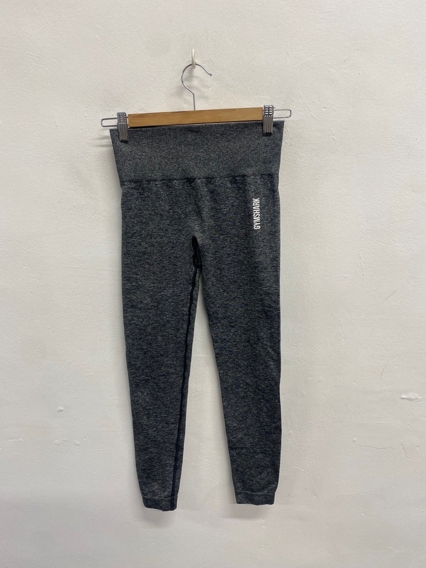 Fabulous Gymshark Leggings UK 8 Grey active seamless SA514