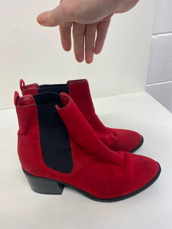 Fab M&S Insolia Red faux Suede ankle boots block heel UK6 SG090