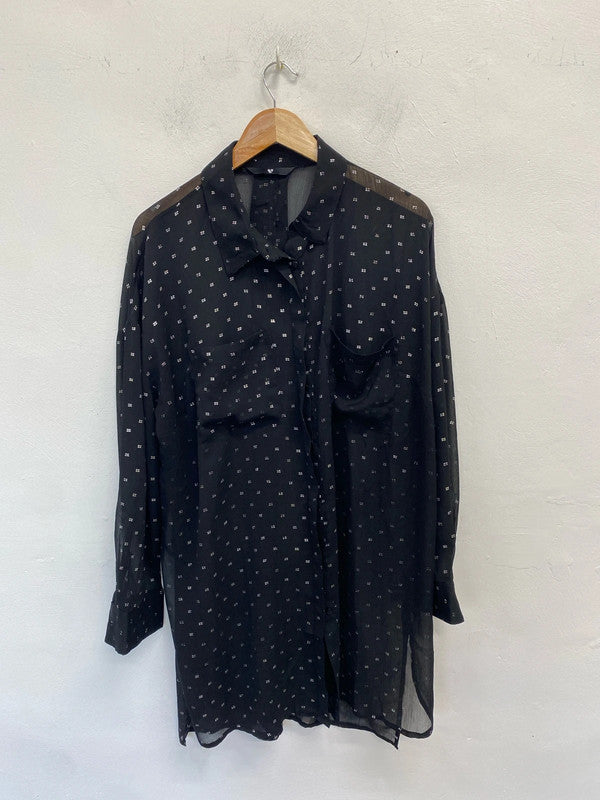 Stunning very black semi sheer metallic UK 20 RM002