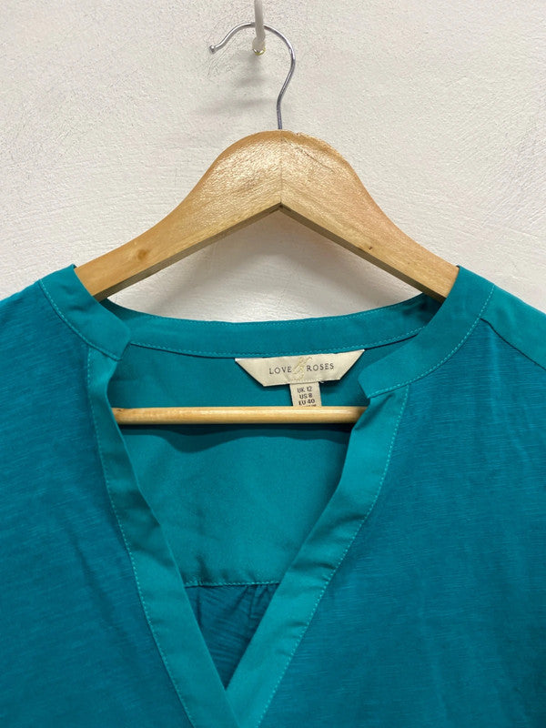 Fabulous love roses turquoise v neck blouse UK 12 GJ001