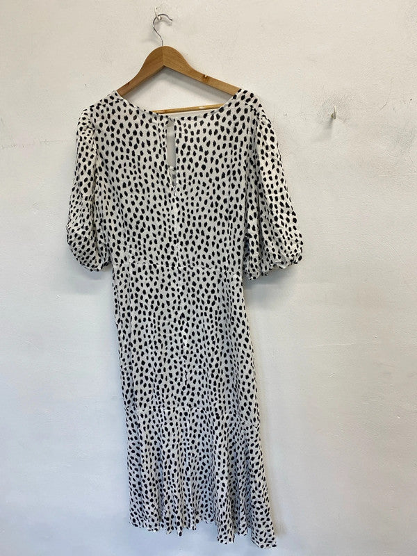 Stunning nobody’s child black white spotted tie waist dress UK 24 RM002