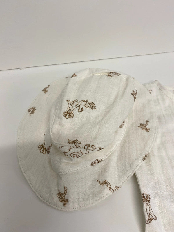 Fabulous Lion King baby gro summer and Hat summer Age 3-6 EW005