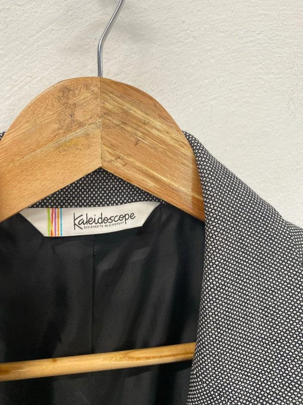Cute Kaleidoscope grey blazer 18 KM003