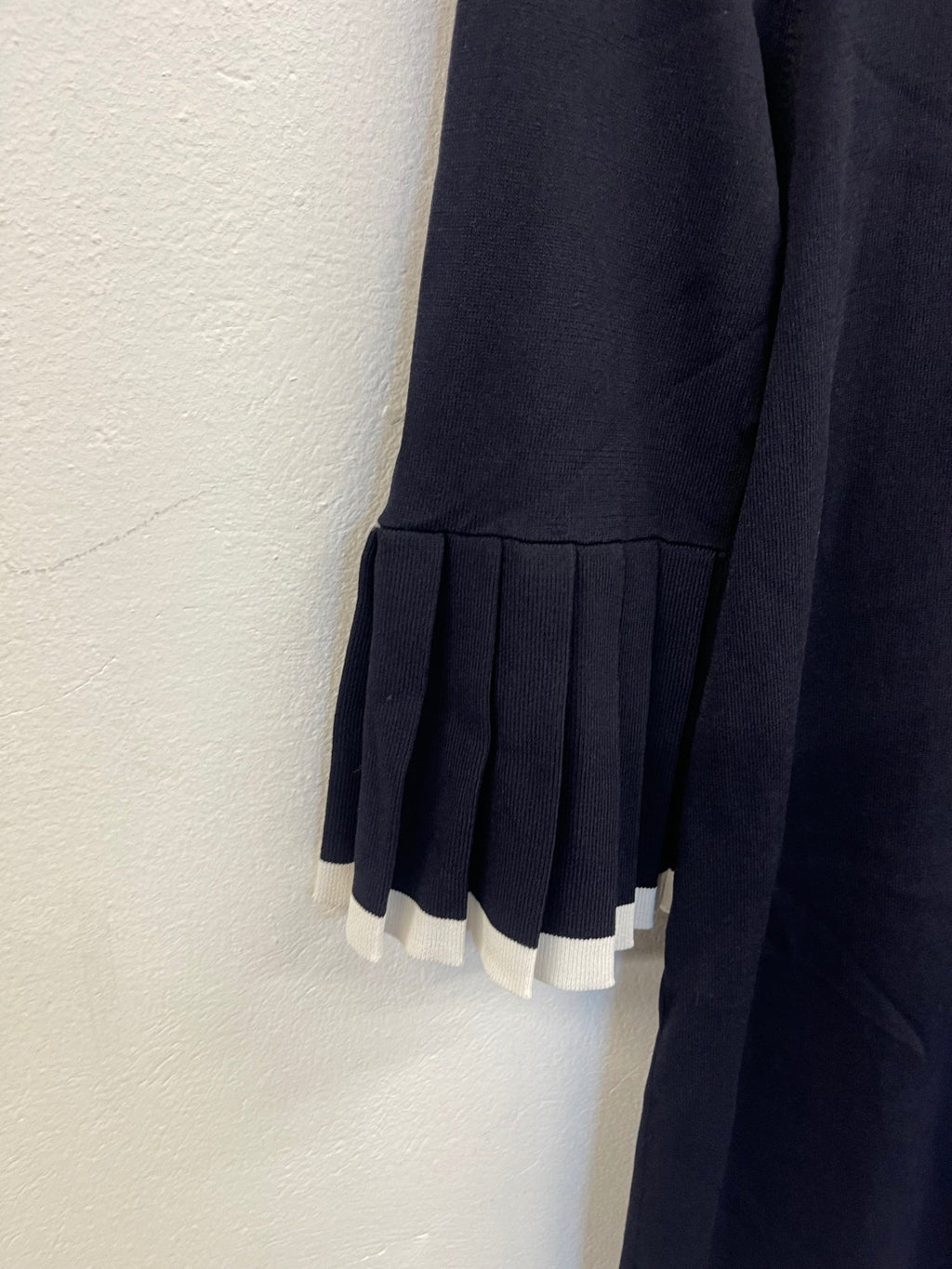 Fabulous COS Fine knit Bell sleeve Dress UKS Navy White trim SA514