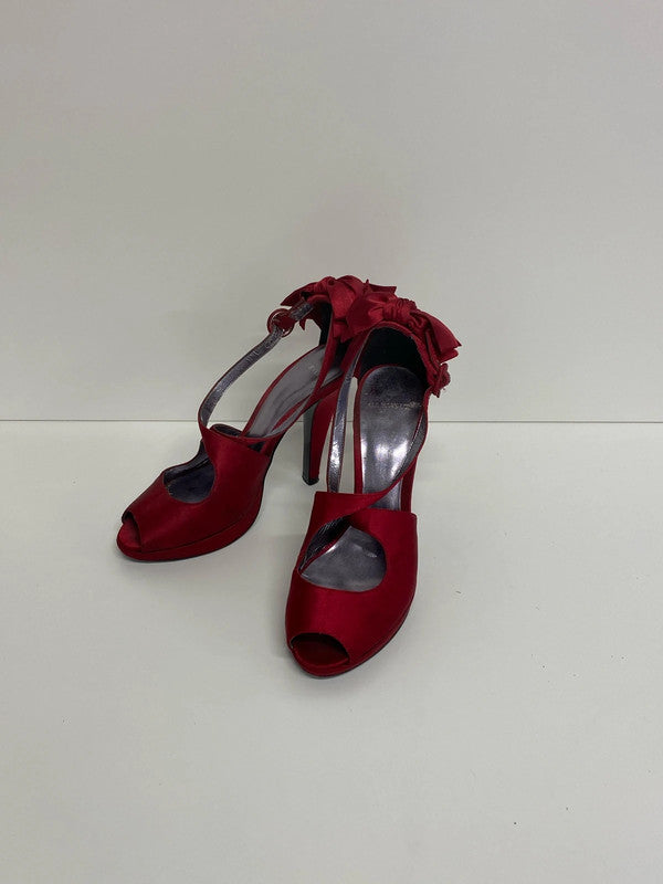 Carvela Elegant Red Satin Bow Detail Heels UK 5 AE001