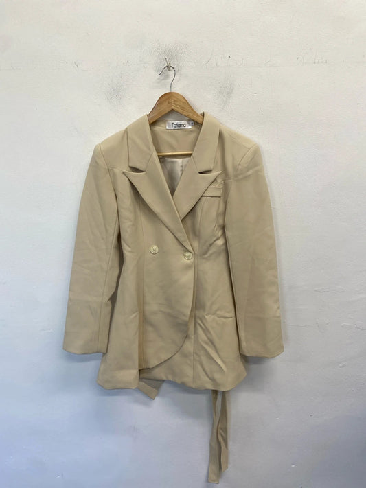 Stunning tatiama cream belted blazer UK S AE001