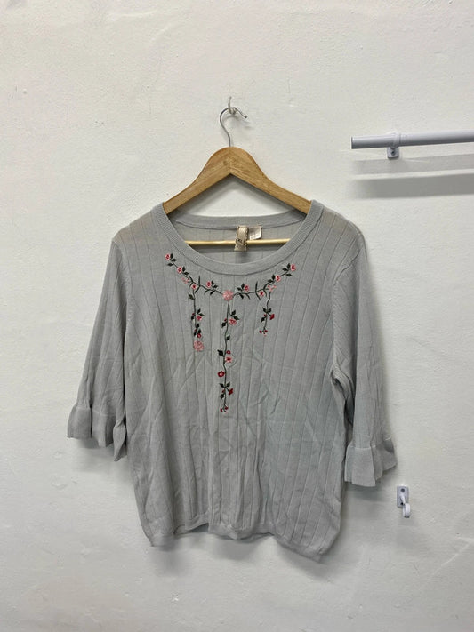 Fabulous Pale grey blue embroidered ribbed top Ukxl KM003