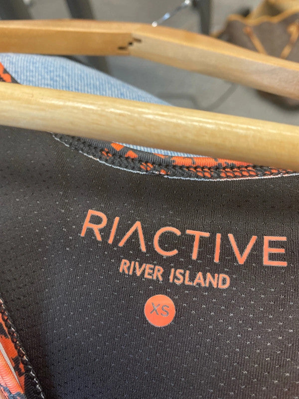 Fabulous duo of River Island Activewear UkS #8 KM004
