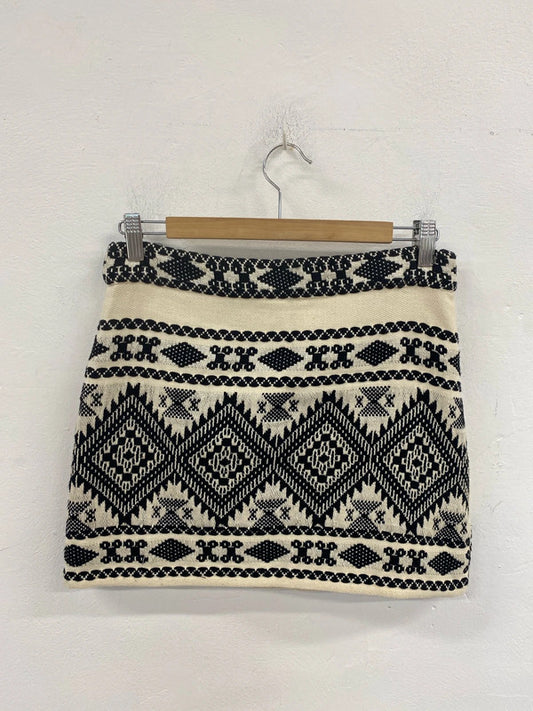 Topshop Stylish Cream & Black Aztec Pattern Mini Skirt UK 8 AG006