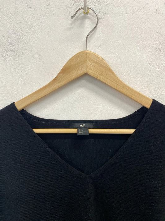 Lovely H&M black v neck longline jumper UK L KM003