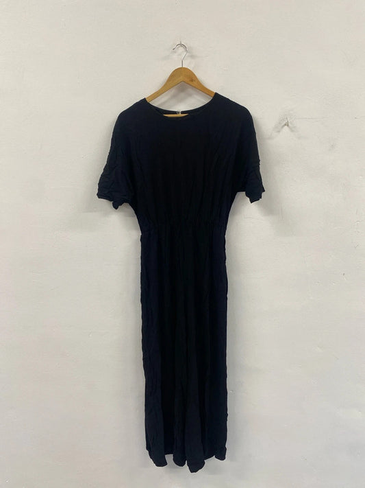 Stylish ASOS black jumpsuit uk 12 KS002