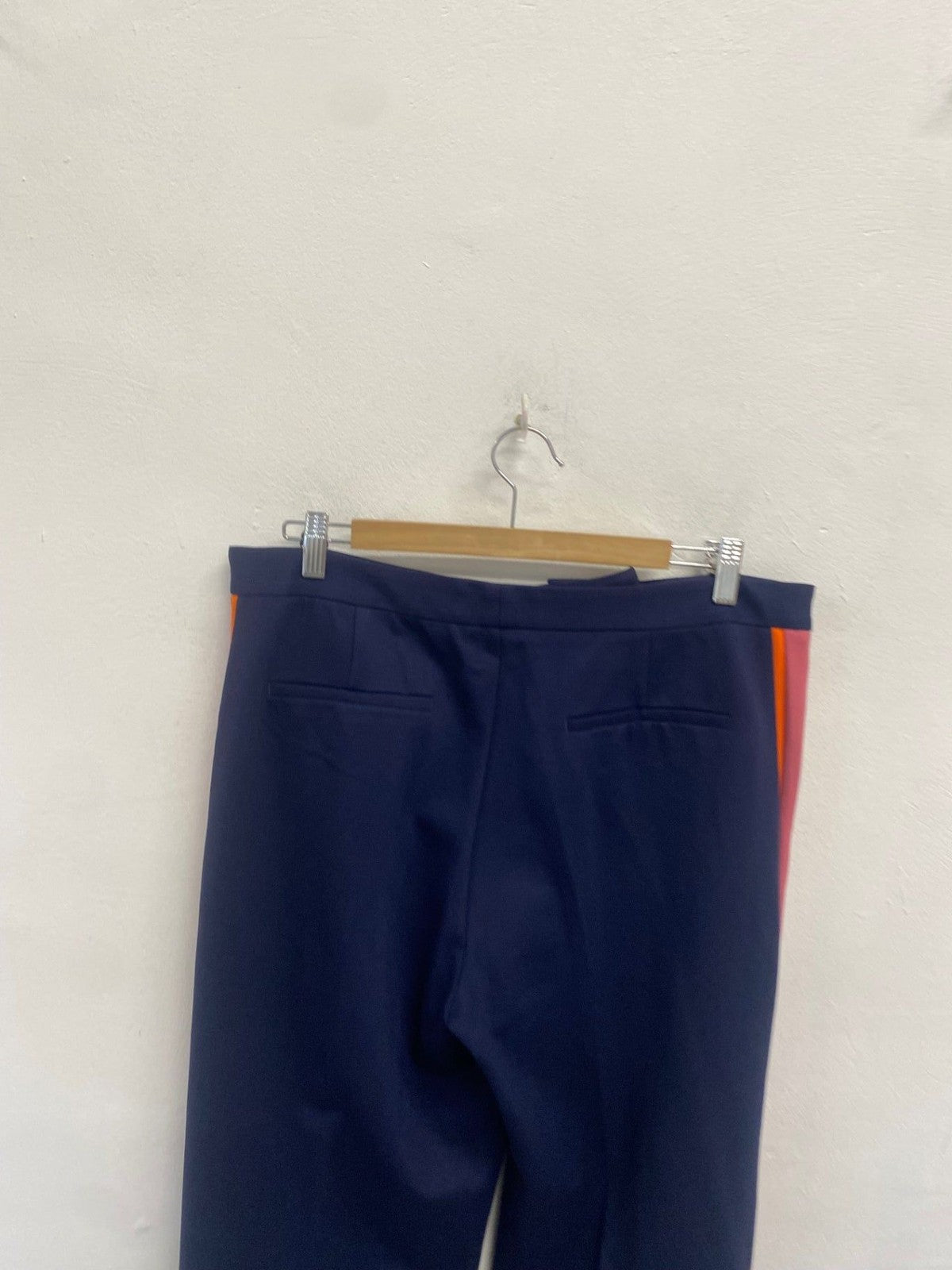 Stunning Wyse London Cropped trousers UK 16 Navy side stripe FM547