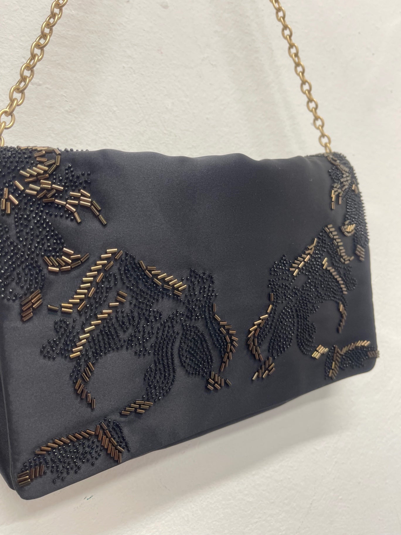 Stunning Shanghai Tang Handbag evening ornate Black & Gold Pure Silk FM547