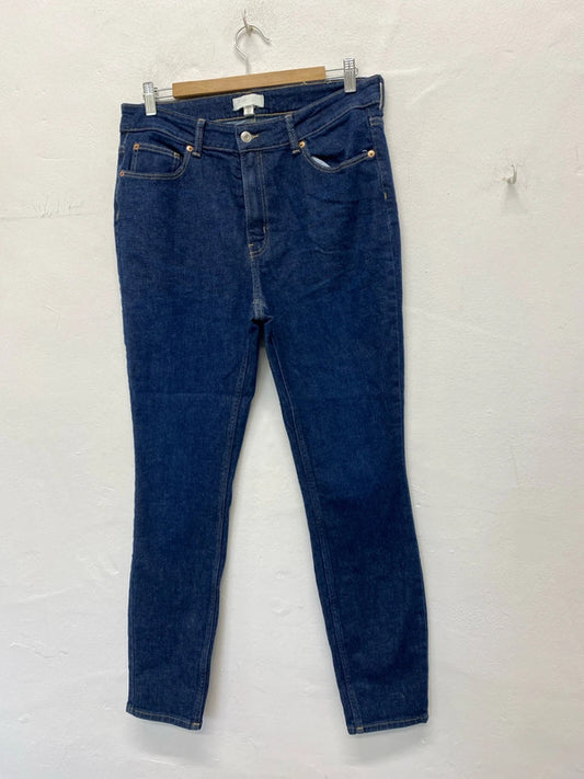 Fabulous H&M dark blue tapered denim jeans Uk16 KM003