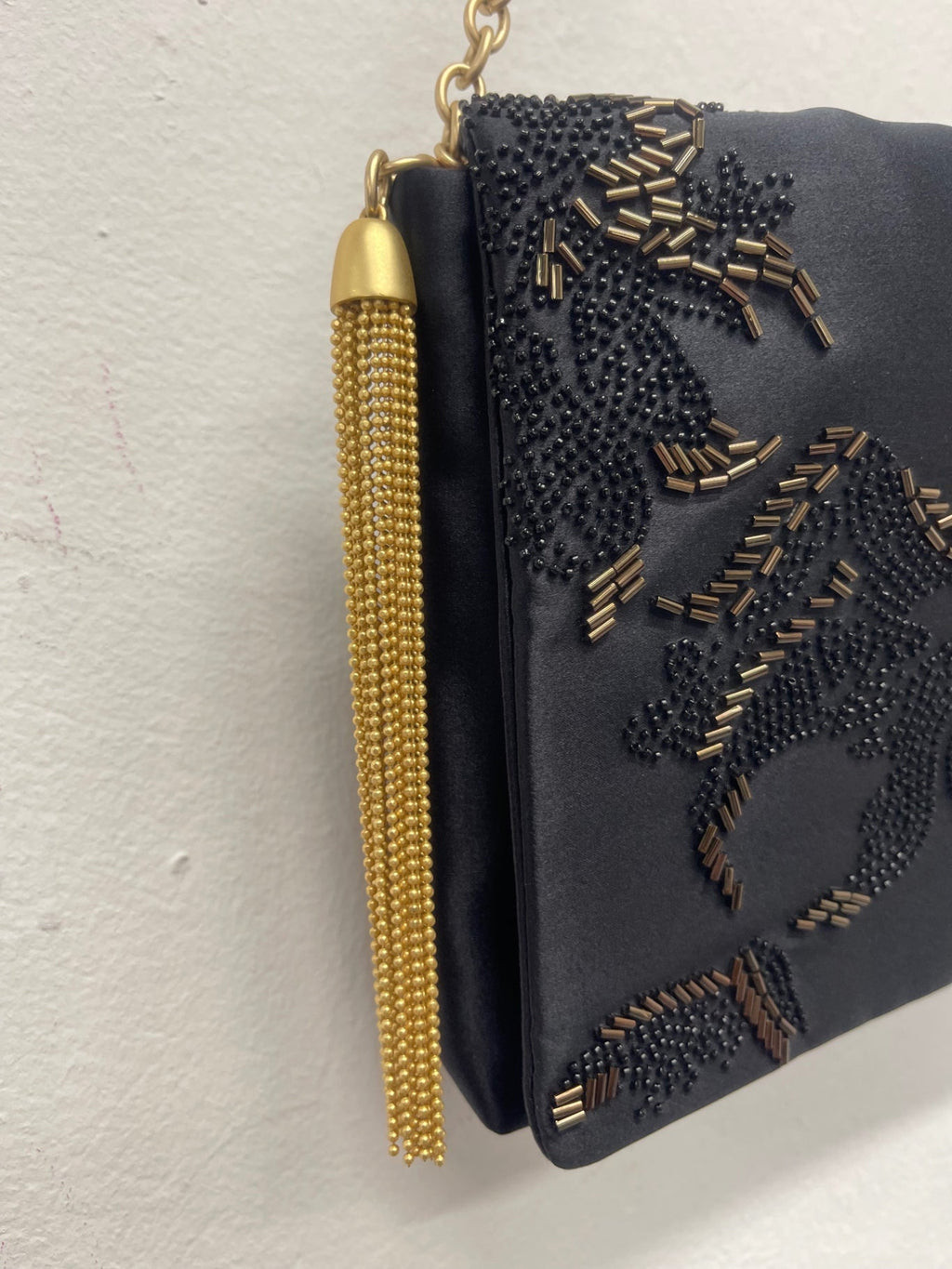 Stunning Shanghai Tang Handbag evening ornate Black & Gold Pure Silk FM547
