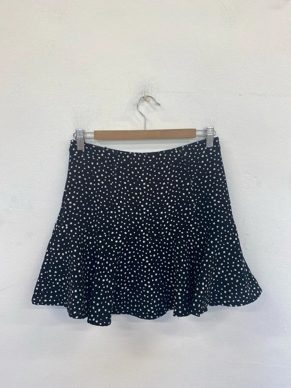 Stradivarius Preppy Black & White Polkadot Mini Skirt Size M GK002